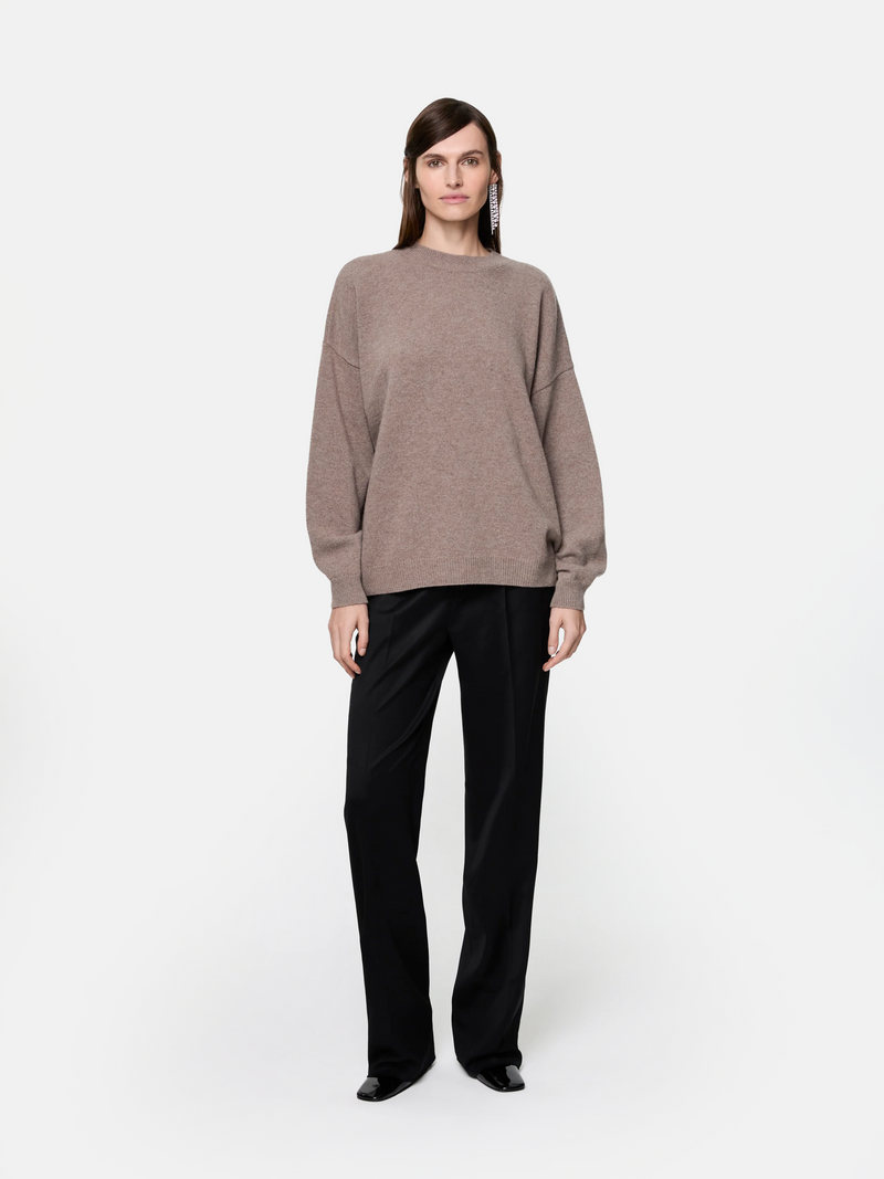 Beżowy sweter oversize z wełny merino i kaszmiru