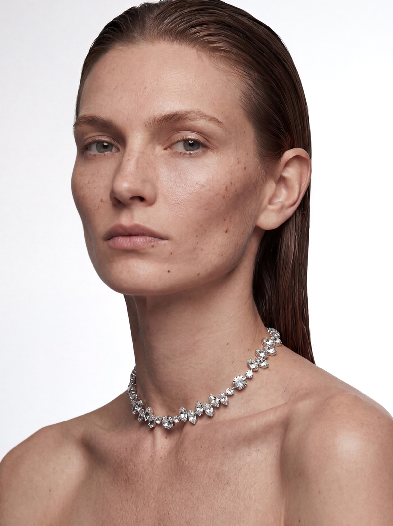 Naszyjnik – Światło w ruchu