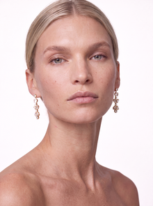 Dangle Earrings - Golden Lightness